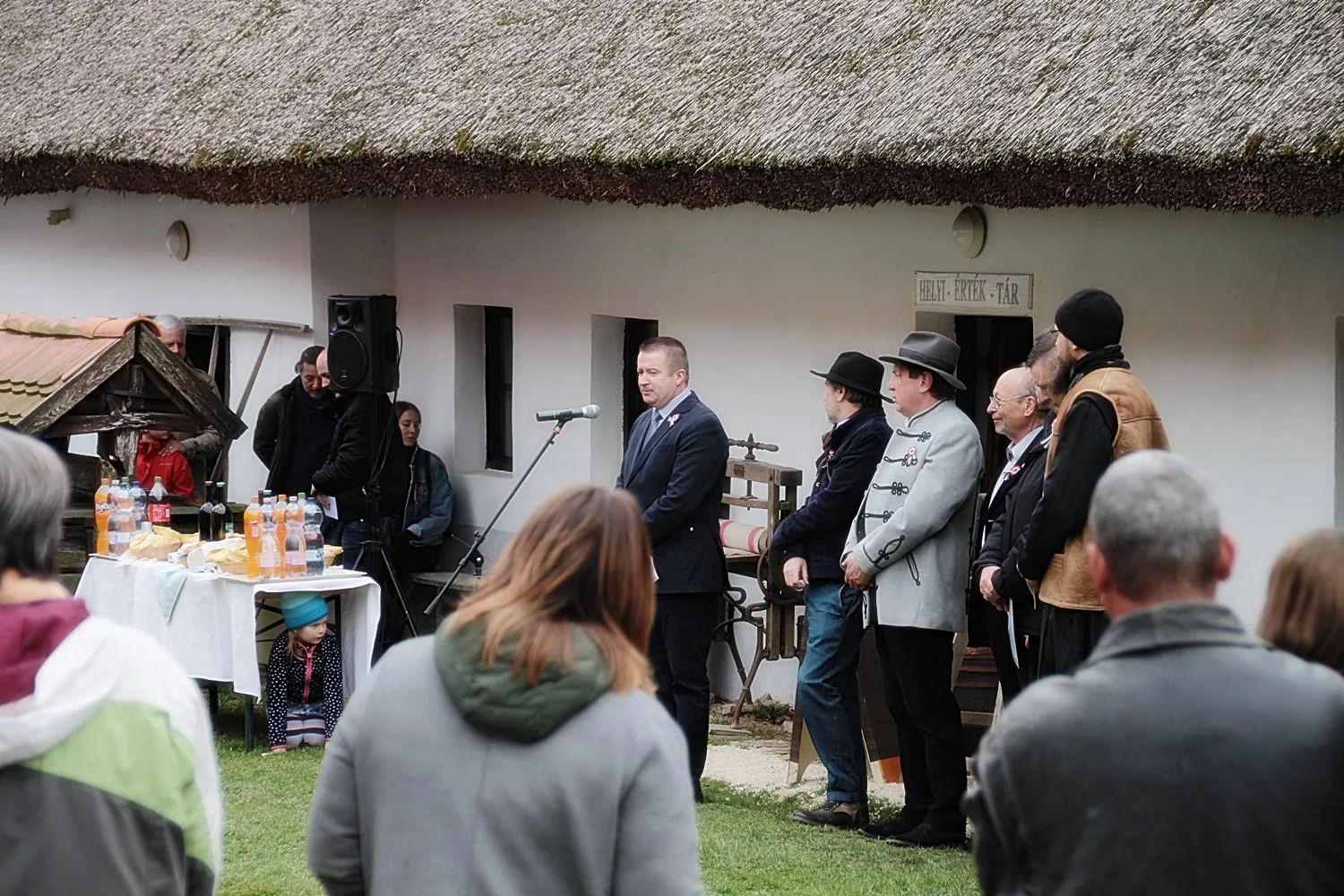 Klesitz Róbert fotókiállítás megnyitó. / Képek: Útirány.hu
