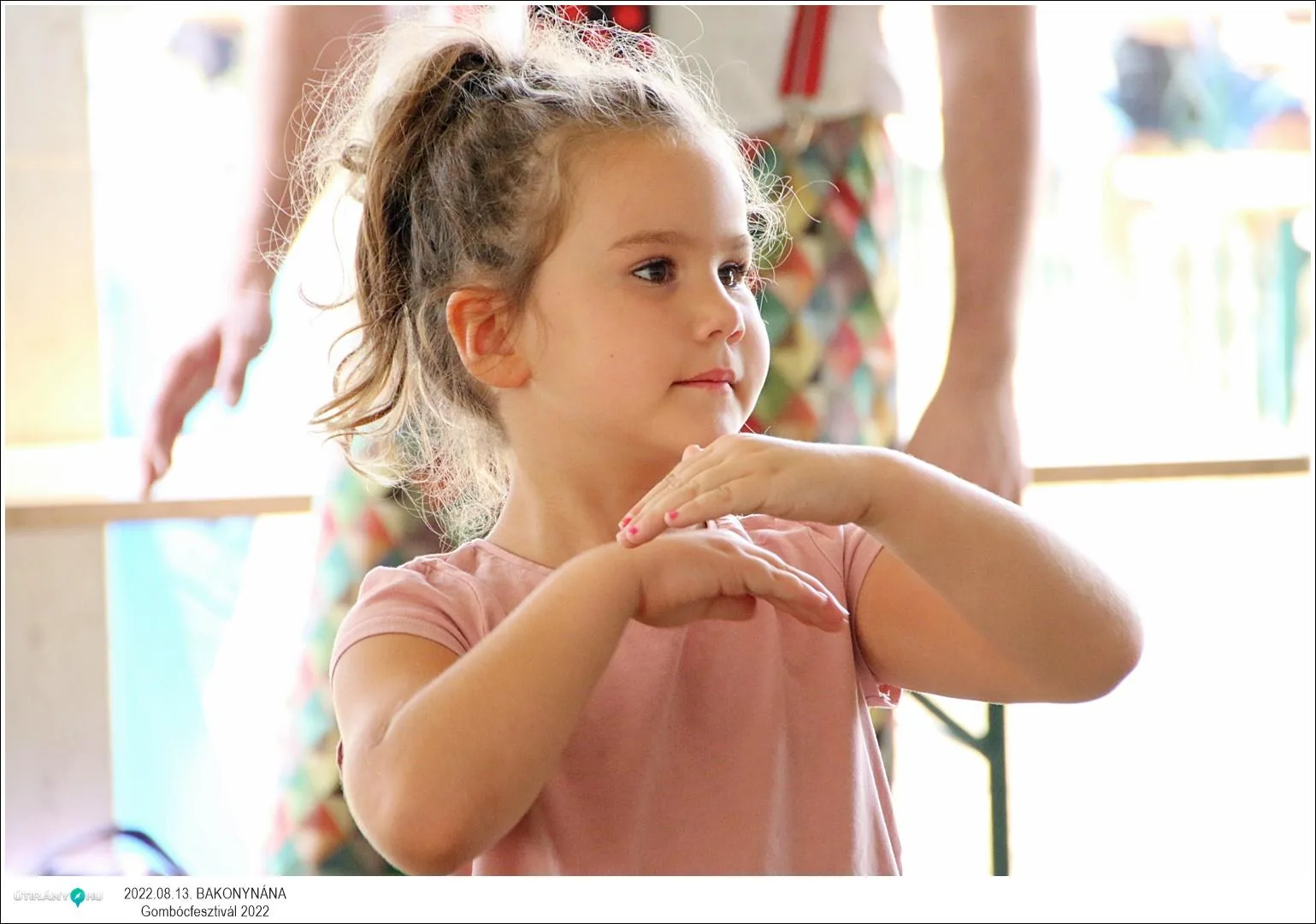 Fotók, Útirány.hu: