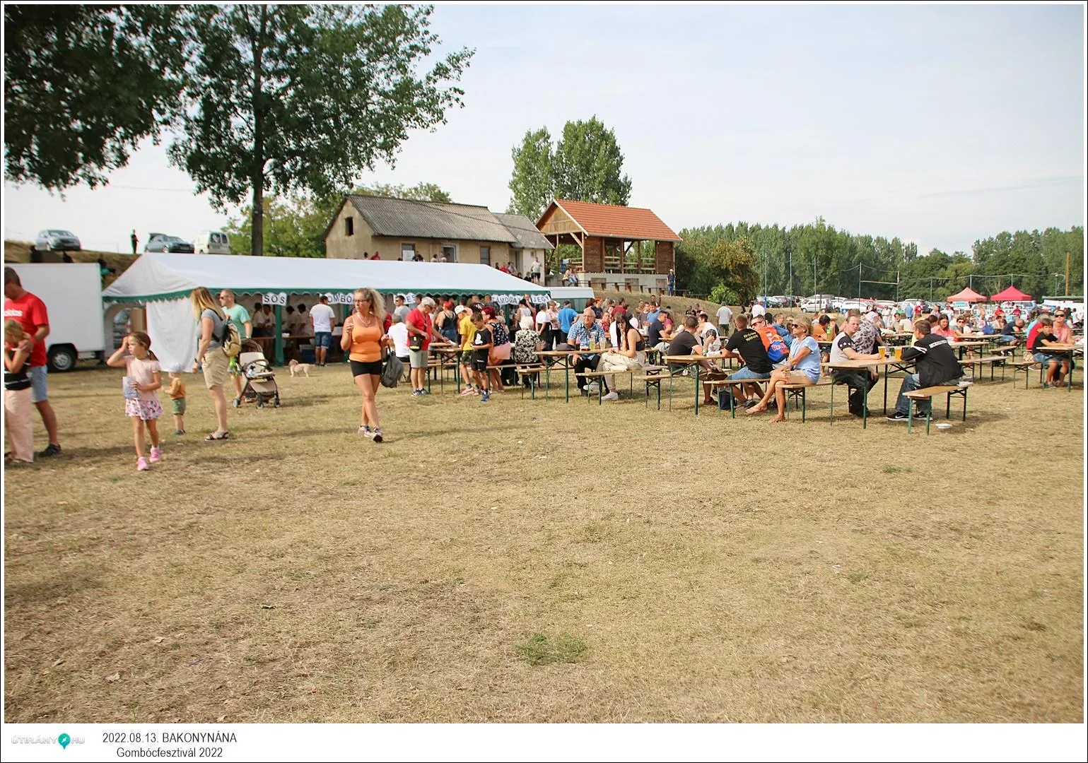 Fotók, Útirány.hu: