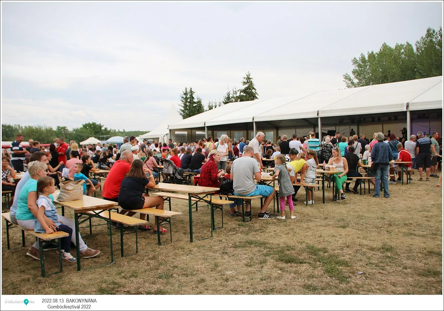 Fotók, Útirány.hu: