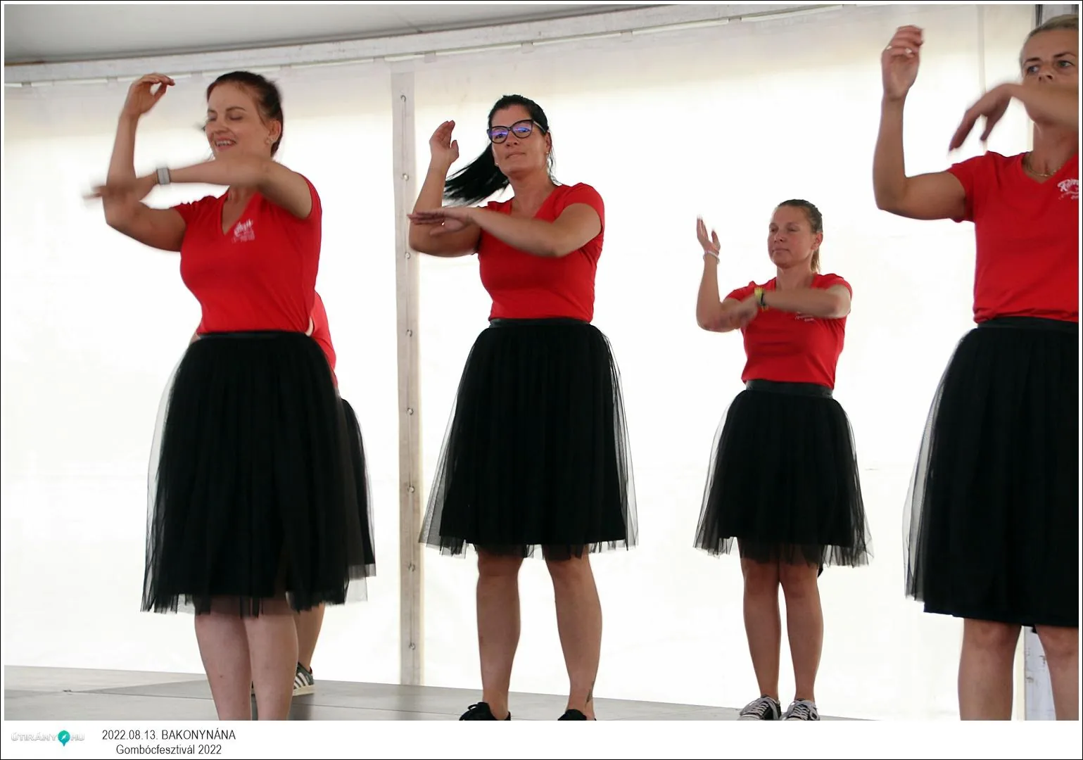 Fotók, Útirány.hu: