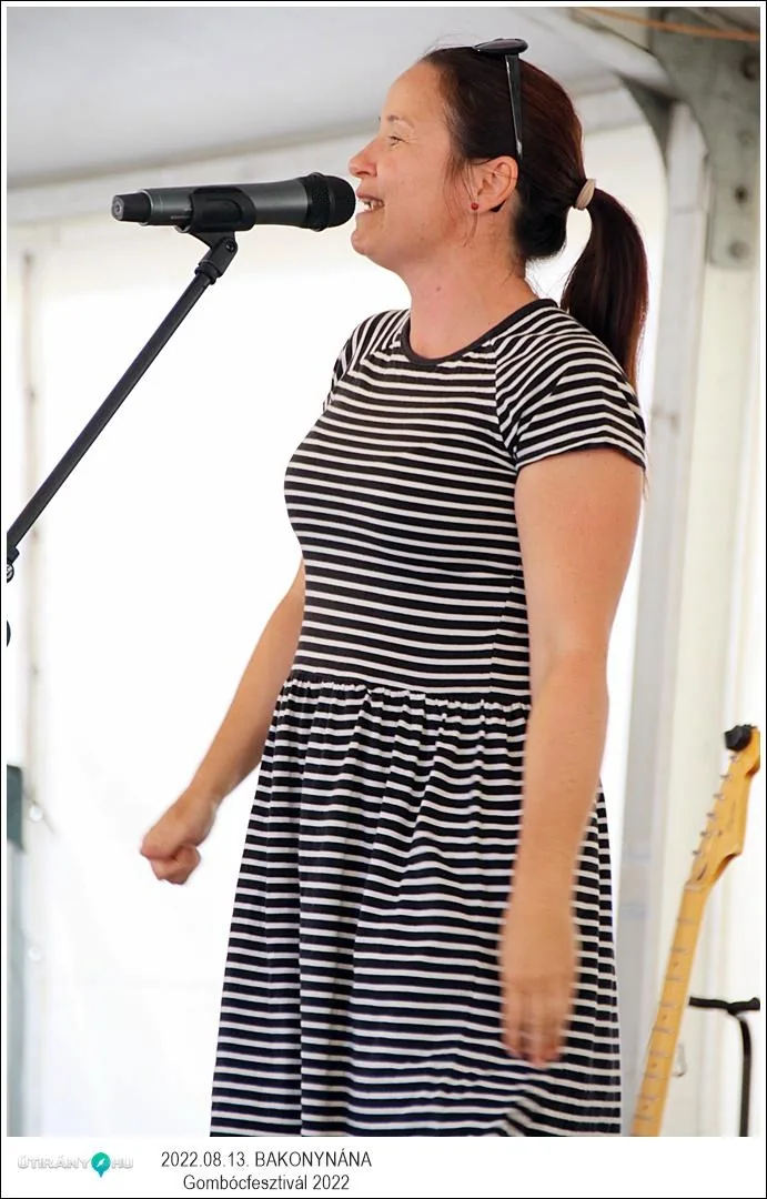 Fotók, Útirány.hu: