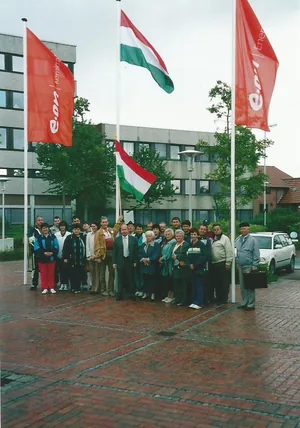 Így kezdődött képekben