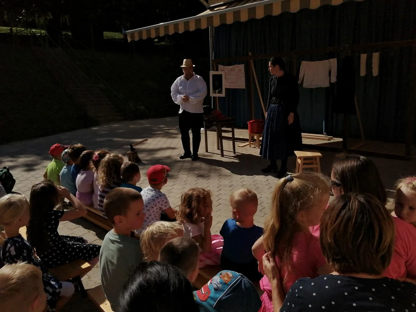 Színházi előadás 