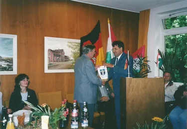 Így kezdődött képekben