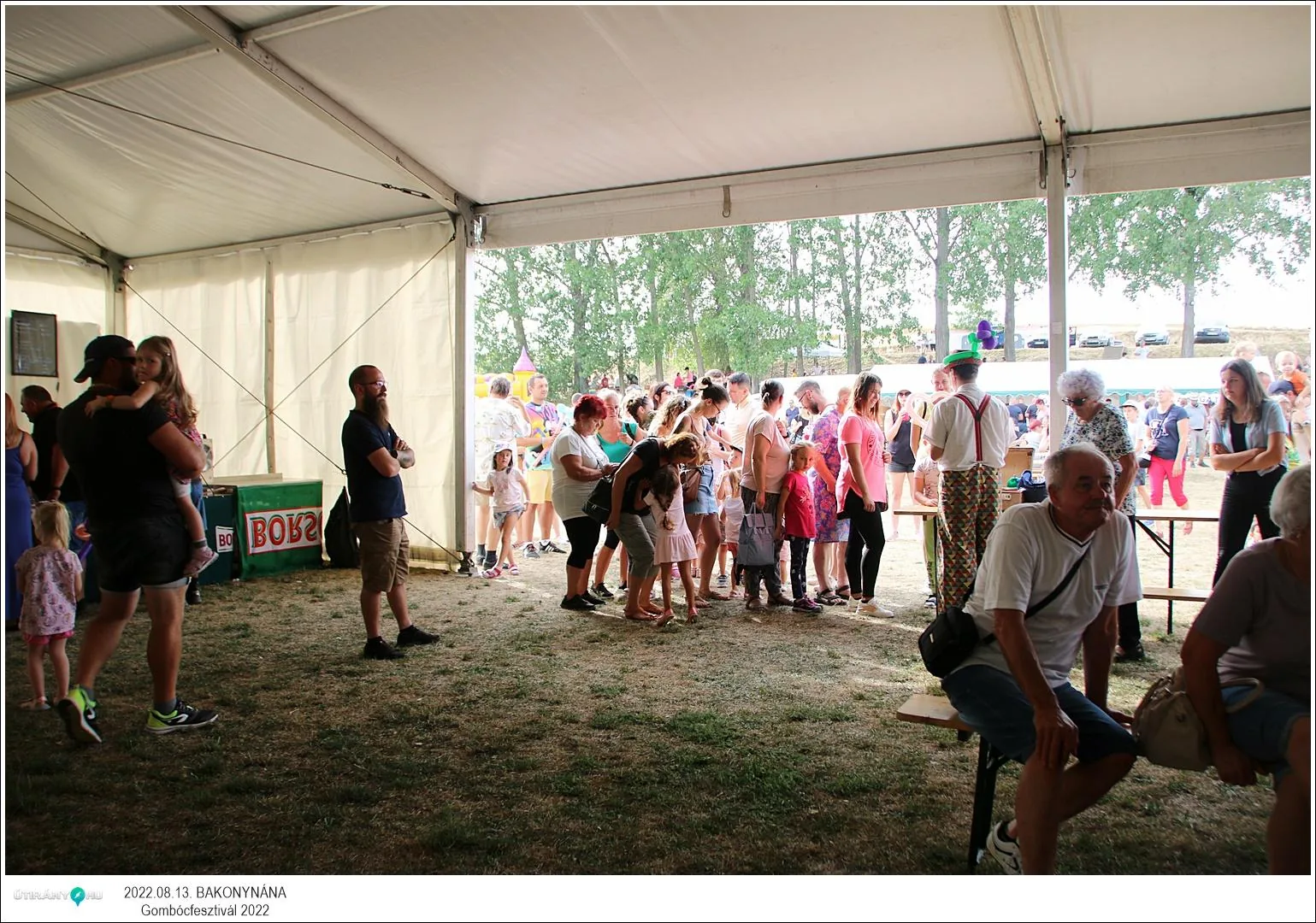 Fotók, Útirány.hu: