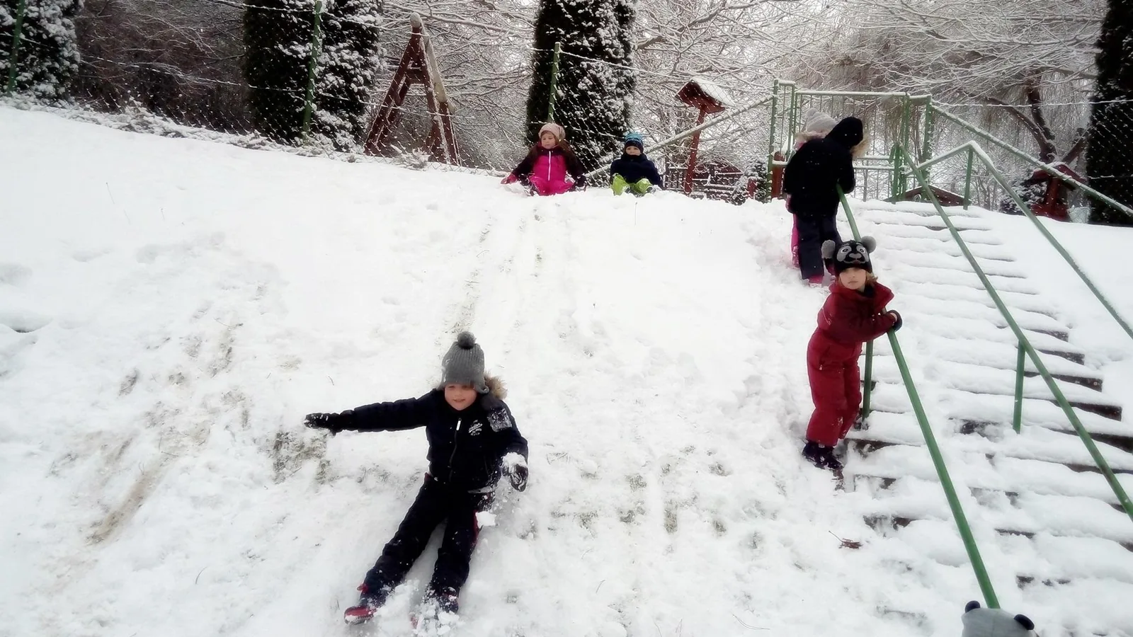 2019 Hóembert építettünk