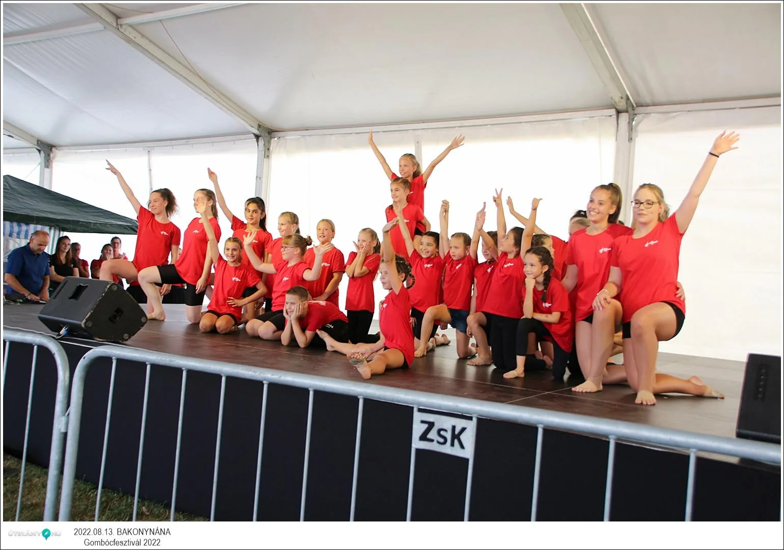 Fotók, Útirány.hu: